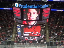 Jaromír Jágr je často důvodem, proč naši fandové navštěvují zápasy New Jersey Devils.